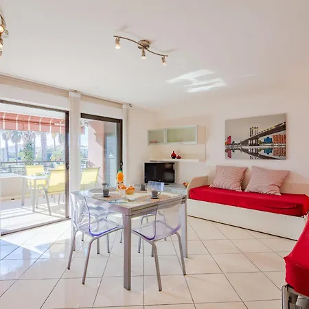 Santa Monica-1 By Interhome